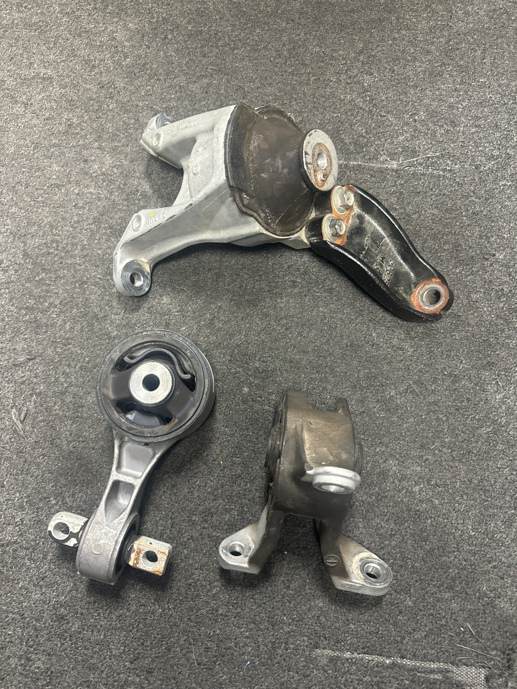 2016-2018 ACURA ILX MOTOR MOUNT AND TRANSMISSION (P)