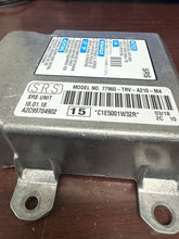 Load image into Gallery viewer, HONDA CLARITY AIRBAG CONTROL MODULE PN: 77960-TRV-A210-M4 (P)