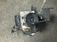 Load image into Gallery viewer, 2016-2022 RAM PROMASTER CITY ABS ANTI LOCK BRAKE PUMP ASSEMBLY &amp; BRACKET (P)