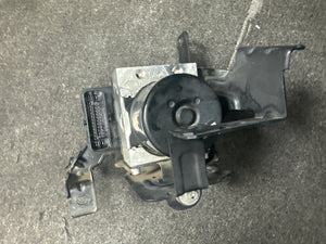 2016-2022 RAM PROMASTER CITY ABS ANTI LOCK BRAKE PUMP ASSEMBLY & BRACKET (P)