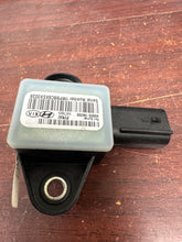 Load image into Gallery viewer, KIA FORTE PASSENGER RIGHT FRONT IMPACT SENSOR (P) PN: 95920-1M200