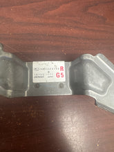 Load image into Gallery viewer, SUBARU IMPREZA RIGHT SIDE CRASH IMPACT SENSOR (P) PN: 98235FE100