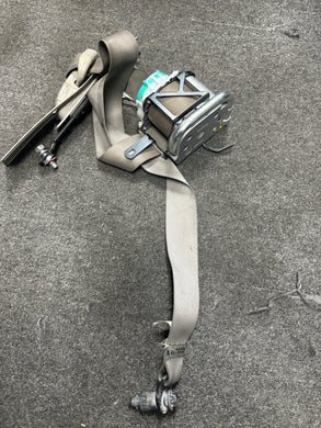 2011-2017 NISSAN QUEST FRONT PASSENGER SEATBELT (RH) (P)