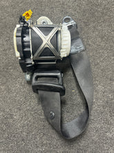 Load image into Gallery viewer, 2007-2012 MERCEDES GL550 X164 RIGHT PASSENGER SEATBELT (RH) (P)