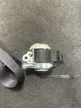 Load image into Gallery viewer, 2007-2012 GMC ACADIA FRONT LEFT DRIVER SEATBELT (LH) (P)