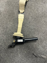 Load image into Gallery viewer, 2013-2016 LINCOLN MKZ FRONT PASSENGER SEATBELT (RH) (P)