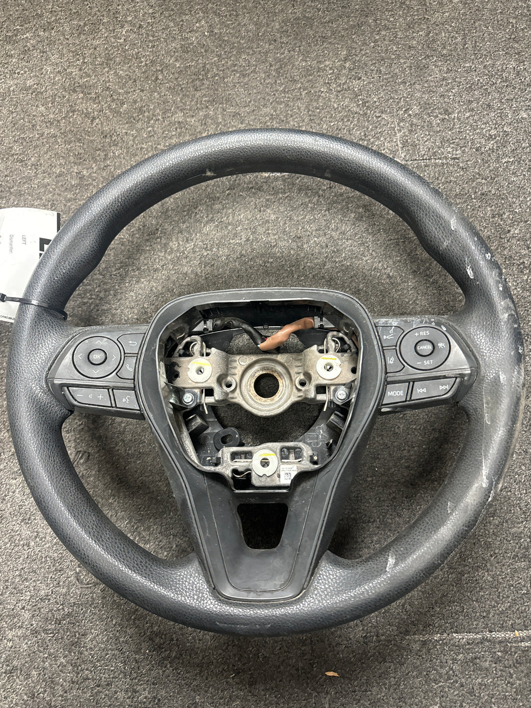 2020-2022 TOYOTA COROLLA STEERING WHEEL W/ AUDIO & CRUISE CONTROL SWITCH (P) PN: 641101800B