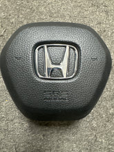 Load image into Gallery viewer, 2022-2024 HONDA CIVIC LEFT DRIVER STEERING WHEEL AIRBAG (P)