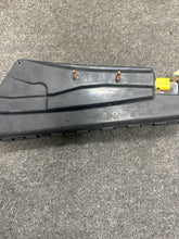 Load image into Gallery viewer, 2016-2018 CHEVY CRUZE FRONT LEFT SIDE DRIVER SEAT AIRBAG (LH) (P)