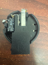 Load image into Gallery viewer, 2014-2023 MASERATI GHIBLI S FRONT RIGHT TWEETER SPEAKER (P) PN: A0143302