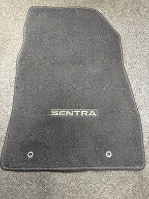 2013-2019 NISSAN SENTRA RIGHT PASSENGER SIDE MAT RUG COVER (RH) (P) PN: 999E2 L200