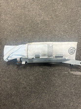 Load image into Gallery viewer, 2012-2019 VOLKSWAGEN PASSAT FRONT LEFT DRIVER SEAT AIRBAG (LH) (P)