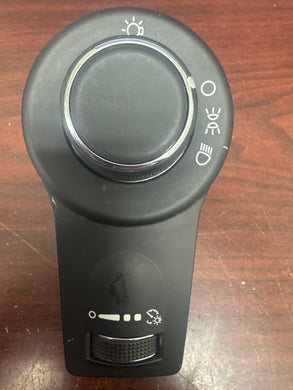 2015-2020 JEEP RENEGADE DASHBOARD HEADLIGHT CONTROL SWITCH (P)