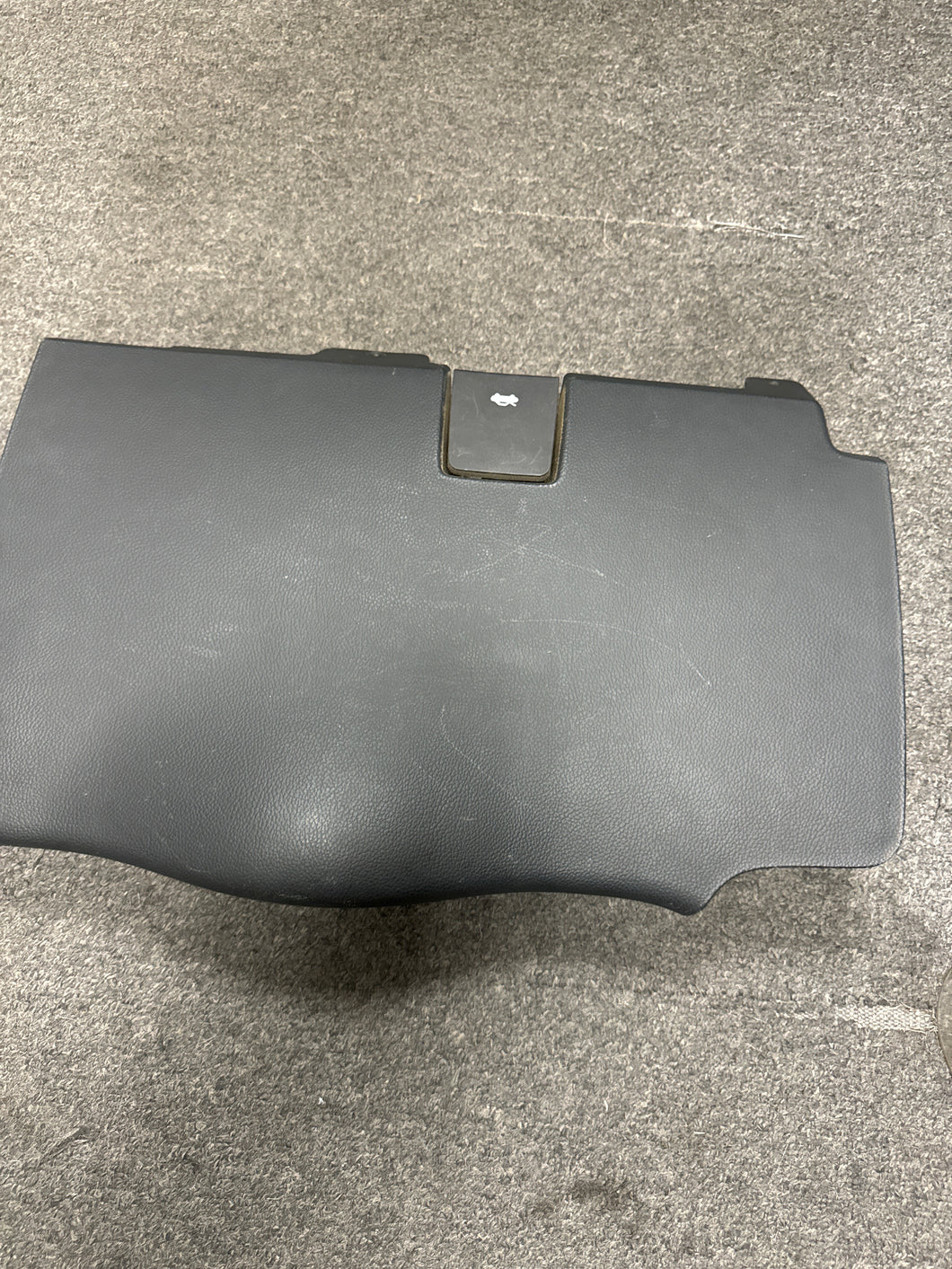 2016 CHEVROLET SILVERADO 1500 INSTRUMENT PANEL KNEE BOLSTER (P)