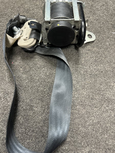 2014-2017 NISSAN JUKE FRONT PASSENGER SEATBELT (RH) (P)