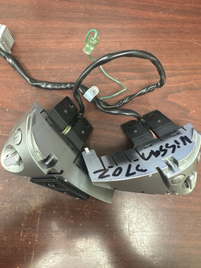 2009-2020 NISSAN 370Z LEFT WHEEL PHONE RADIO VOLUME CRUISE CONTROL SWITCH (LH) (P)