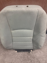 Load image into Gallery viewer, 2013-2020 DODGE RAM 1500 FRONT RIGHT PASSENGER SEAT UPPER CUSHION (RH) (P)