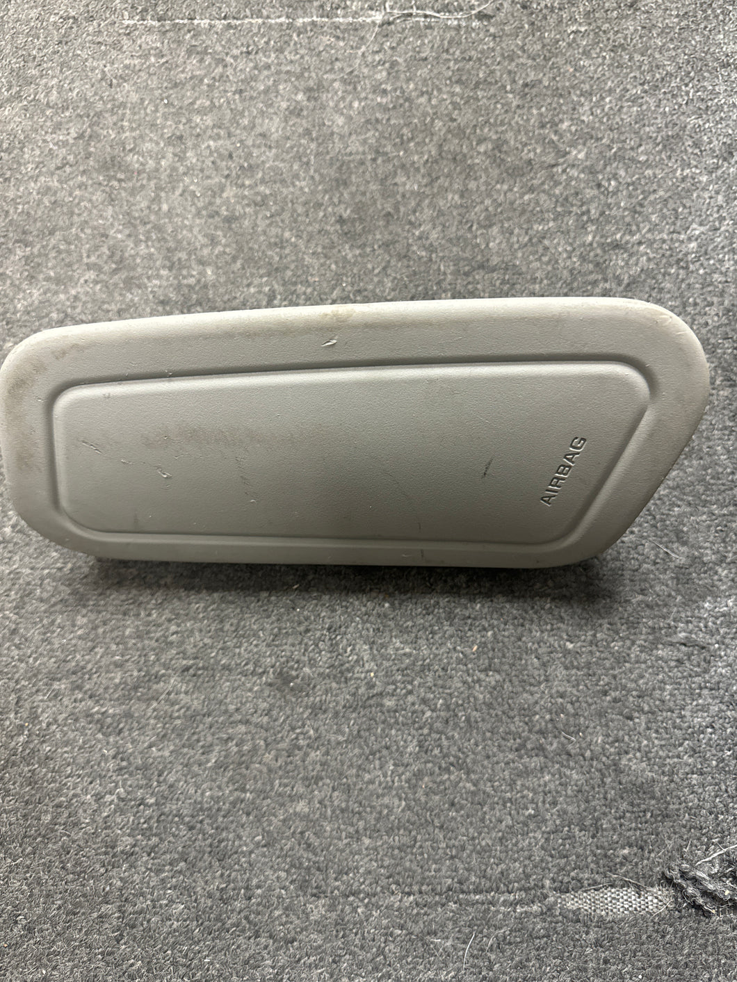 2006-2011 BUICK LUCERNE RIGHT PASSENGER SEAT AIRBAG (RH) (P) GRAY
