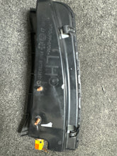 Load image into Gallery viewer, 2013-2018 MERCEDES BENZ GL CLASS FRONT DRIVER SEAT AIRBAG (LH) (P)