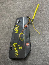 Load image into Gallery viewer, 2010-2016 HYUNDAI GENESIS COUPE FRONT RIGHT PASSENGER SEAT AIRBAG (RH) (P) CUT WIRE