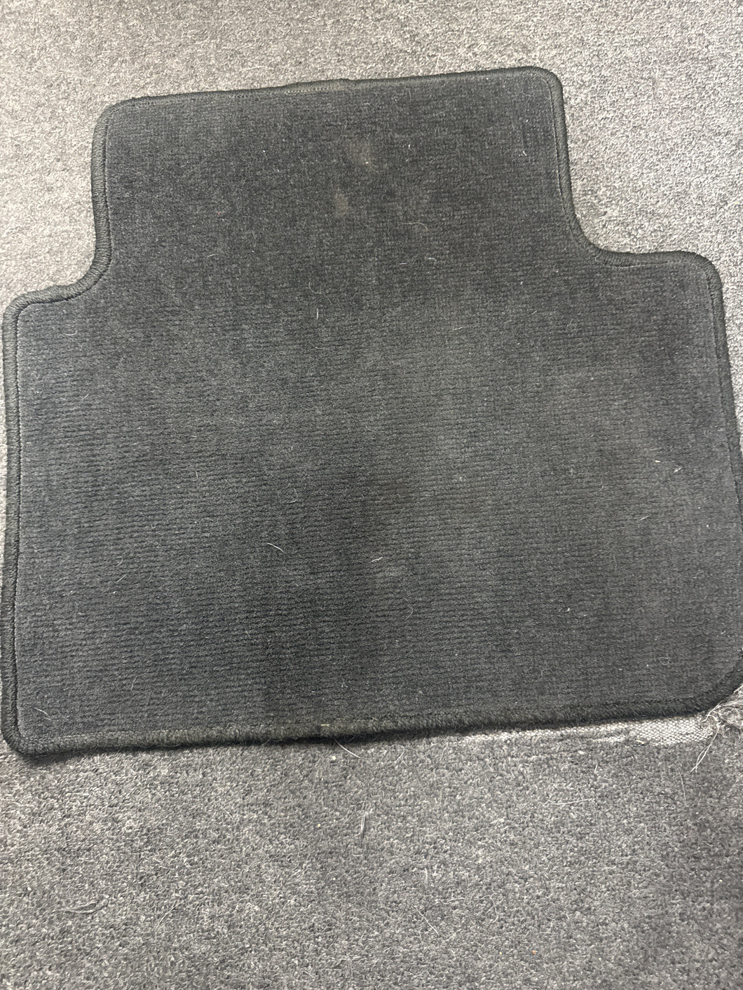 2018-2022 HONDA ACCORD REAR RIGHT CARPET FLOOR MAT (RR) (P)