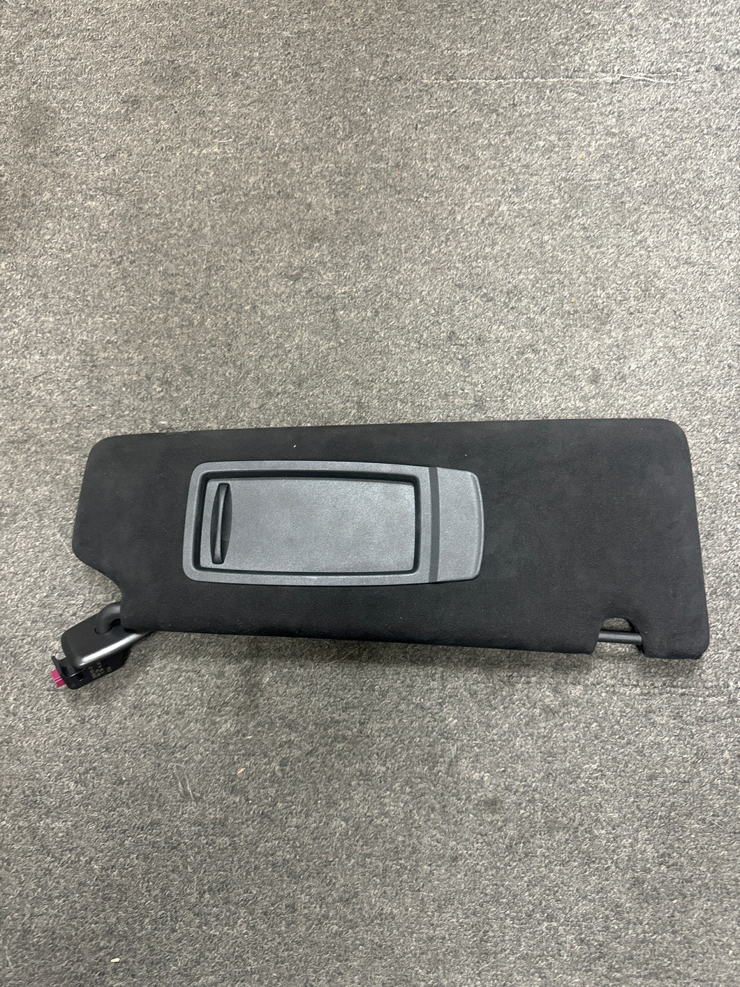 2018 BMW 740LI BLACK LEFT SIDE CLOTH SUNVISOR (LH) (P)