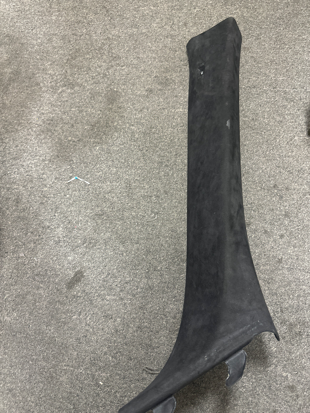 2017-2020 BMW G30 530E 530I XDRIVE FRONT RIGHT WINDSHIELD PILLAR TRIM COVER (RH) (P)