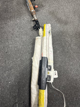 Load image into Gallery viewer, 2012-2014 HYUNDAI ACCENT HTBK PASSENGER ROOF CURTAIN AIRBAG (RH) (P)