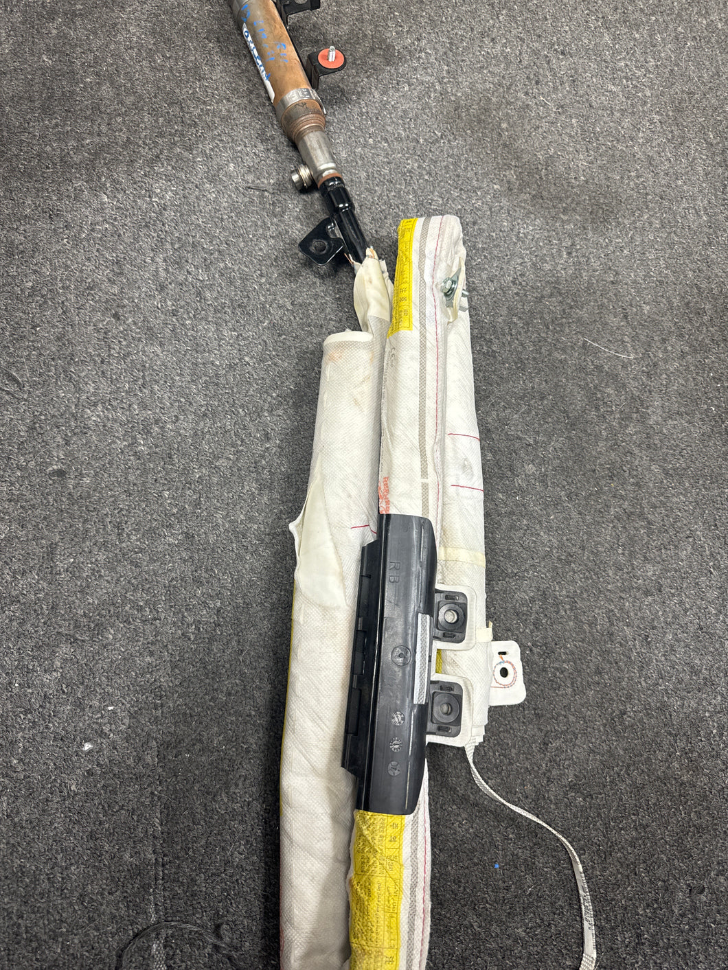 2012-2014 HYUNDAI ACCENT HTBK PASSENGER ROOF CURTAIN AIRBAG (RH) (P)