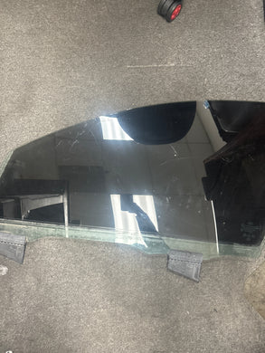 2009-2014 HYUNDAI GENESIS FRONT DRIVER SIDE DOOR WINDOW GLASS (LH) (P)