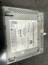 Load image into Gallery viewer, 2014-2017 RAM PROMASTER CITY DISPAY AND RECEIVER 5.0 SCREEN (P)