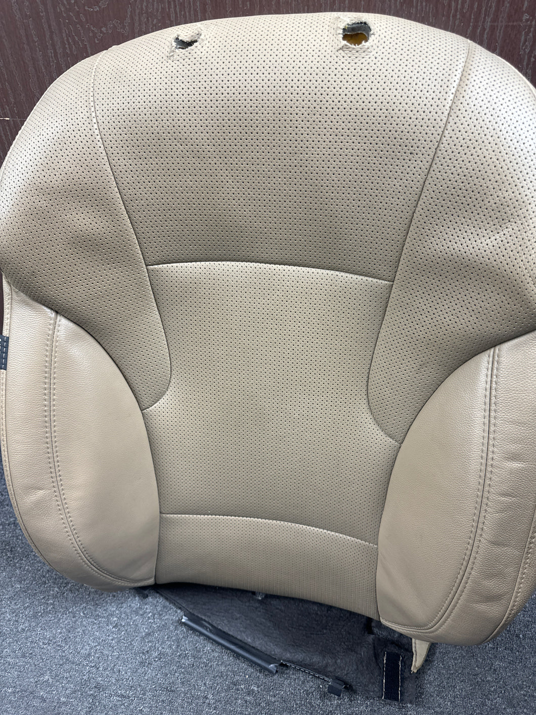2011-2014 HYUNDAI SONATA FRONT PASSENGER SEAT UPPER CUSHION (RH) (P) BEIGE