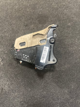 Load image into Gallery viewer, 2008-2015 MERCEDES BENZ W204 C CLASS FRONT LEFT LOWER SEAT AIRBAG (LH) (P) BEIGE