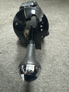 2012-2015 FIAT 500 POP AUTO TRANSMISSION FLOOR SHIFTER GEAR SELECTOR (P)