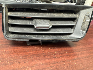 2015-2018 CHEVROLET GM SIERRA/SILVERADO PANEL LEFT AIR OUTLET DASH VENT (LH) (P)
