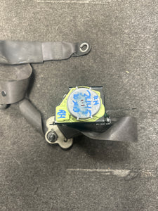 2008-2010 SCION XD FRONT RIGHT PASENGER SEATBELT (RH) (P)