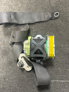 2008-2010 SCION XD FRONT RIGHT PASENGER SEATBELT (RH) (P)