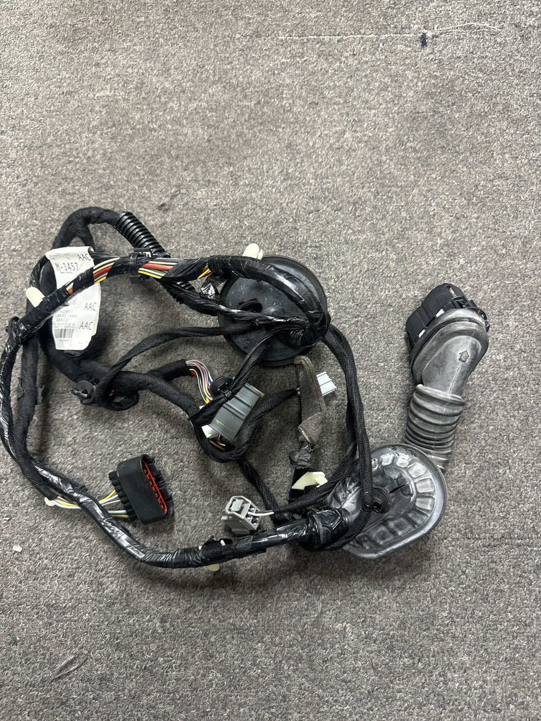 2013-2020 FORD FUSION S REAR RIGHT PASSENGER SIDE DOOR WIRE WIRING HARNESS (RH) (P)