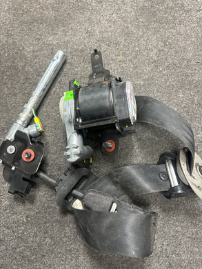 2014-2017 HYUNDAI ACCENT FRONT PASSENGER SEATBELT W/ PRETENSIONER (RH) (P)
