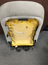 Load image into Gallery viewer, 2015-2017 HYUNDAI SONATA FRONT LEFT LEFT DRIVER SEAT UPPER CUSHION (LH) (P) GRAY
