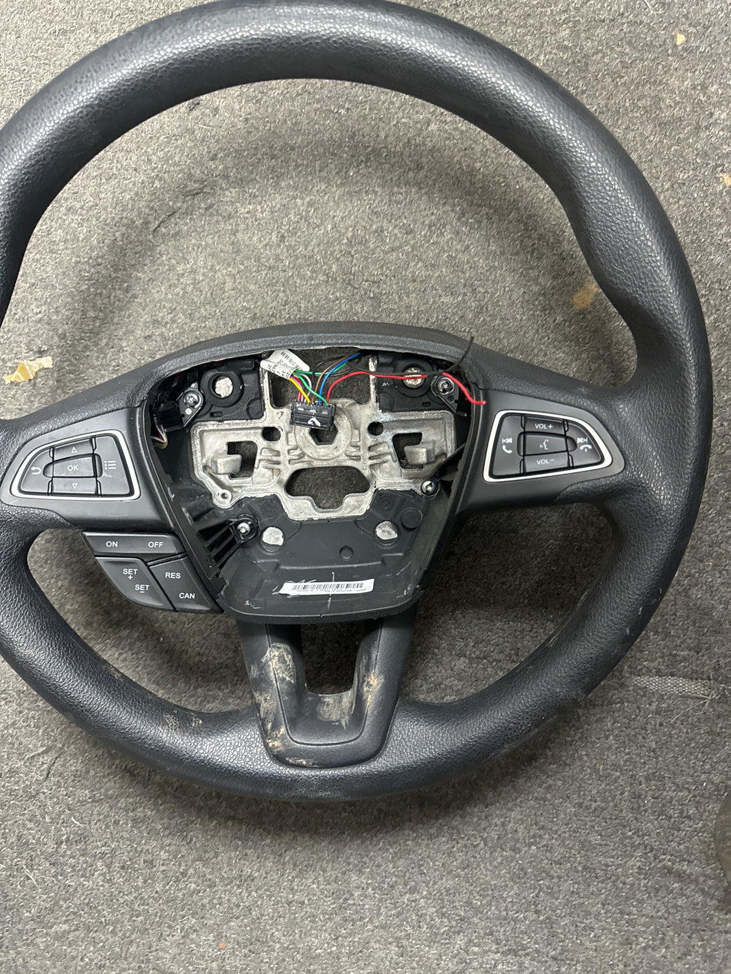2018-2022 FORD ECOSPORT STEERING WHEEL (P) PN:GN15 3600 EB-3ZHE