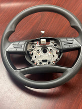 Load image into Gallery viewer, 2020-2023 HYUNDAI SONATA STEERING WHEEL (P)