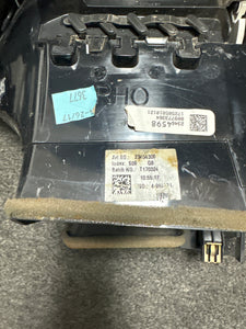 2017 GMC SUBURBAN FRONT RIGHT OUTER DASH A/C AIR VENT (RHO) (P)