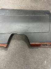Load image into Gallery viewer, 2014 LAND ROVER FREELANDER 2 PASSENGER KNEE PANEL AIRBAG (P)