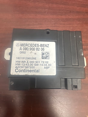 2016 - 2019 MERCEDES W447 METRIS FUEL GAS PUMP CONTROL MODULE (P) PN: A009008206