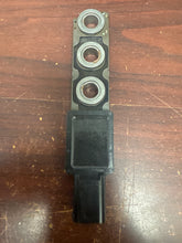 Load image into Gallery viewer, DODGE JEEP COMMANDER OCCUPANCY CONTROL SENSOR (P) PN: P56043196AF