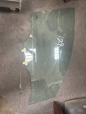 2007-2012 NISSAN VERSA HATCHBACK FRONT PASSENGER DOOR WINDOW GLASS (RH) (P)