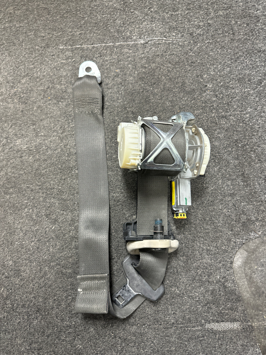 2012 CITROEN DS31.6 VH 120 FRONT PASSENGER SEAT BELT (RH) (P)