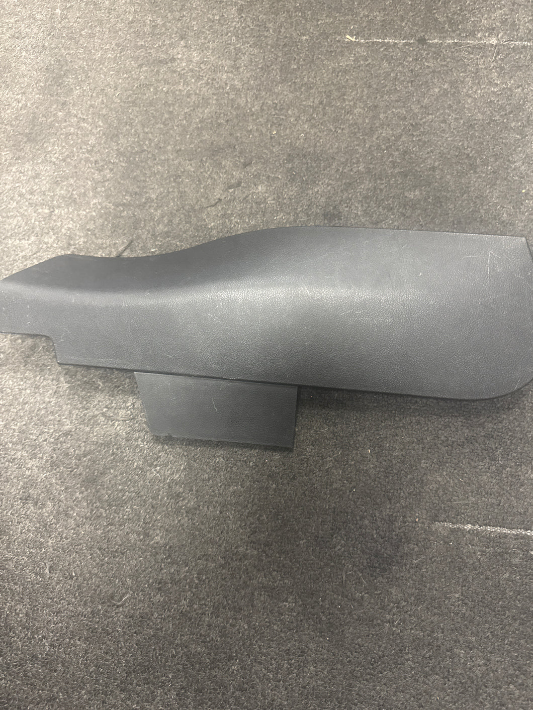 2015-2022 RAM PROMASTER CITY FRONT RIGHT PASSENGER CONSOLE TRIM PANEL (RH) (P)
