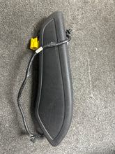 Load image into Gallery viewer, 2013-2016 LINCOLN MKZ PASSENGER SEAT AIRBAG (RH) (P)